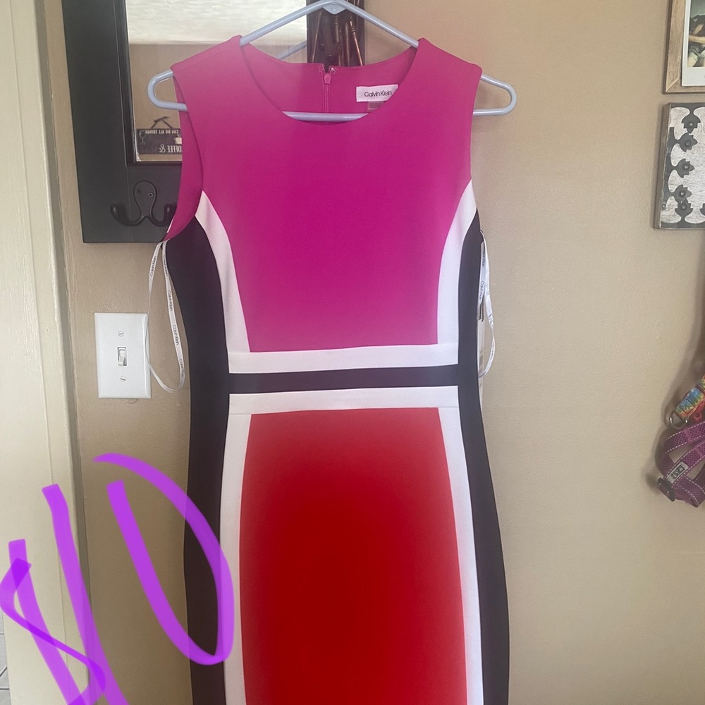 Calvin Klein size 6 pencil dress with pretty pinks in it